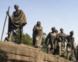 Nehru et Gandhi : le duo qui a mené l&rsquo;indépendance de l&rsquo;Inde