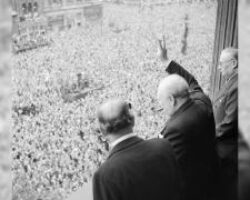 Qu’a réalisé le second mandat de Churchill en tant que premier ministre ?